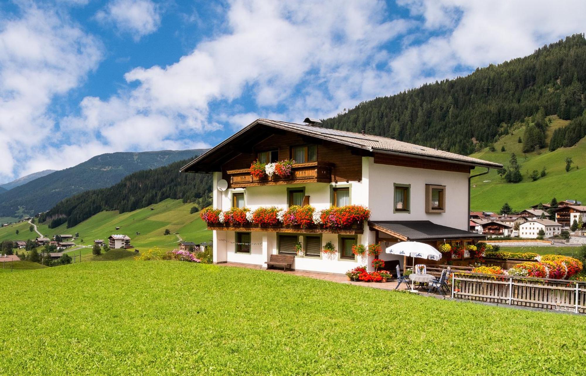 Haus Annemarie Apartments Kartitsch - Hochpustertal Екстериор снимка