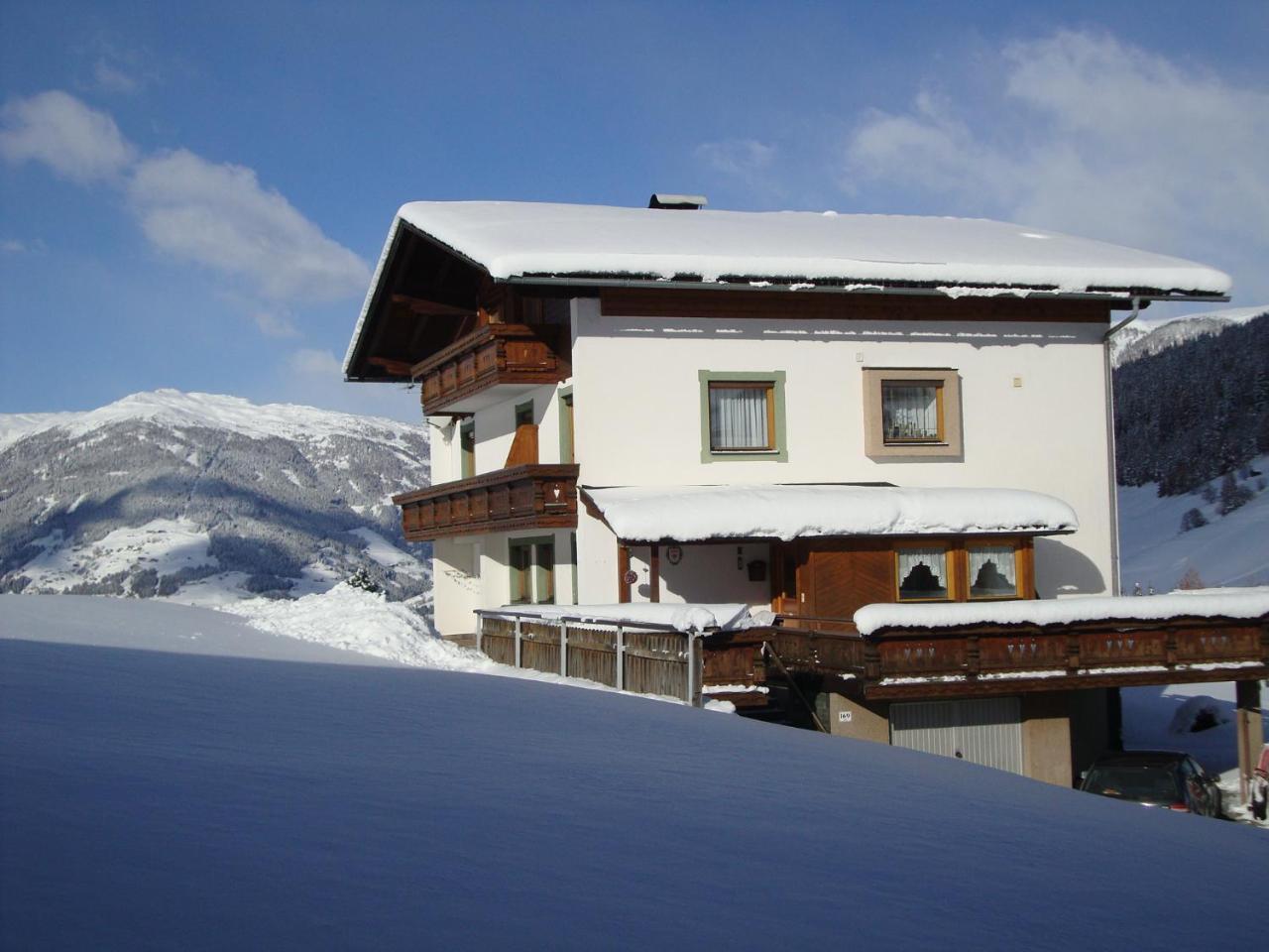 Haus Annemarie Apartments Kartitsch - Hochpustertal Екстериор снимка